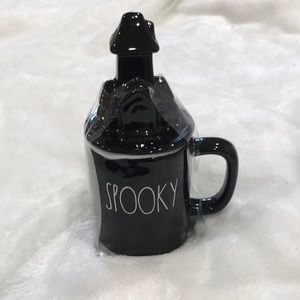 Rae Dunn HAUNTED Halloween mug with topper